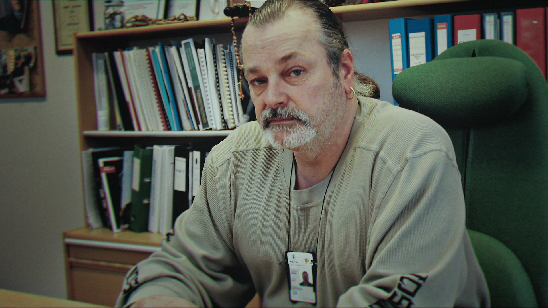 Mr. Good: Cop or Crook?
