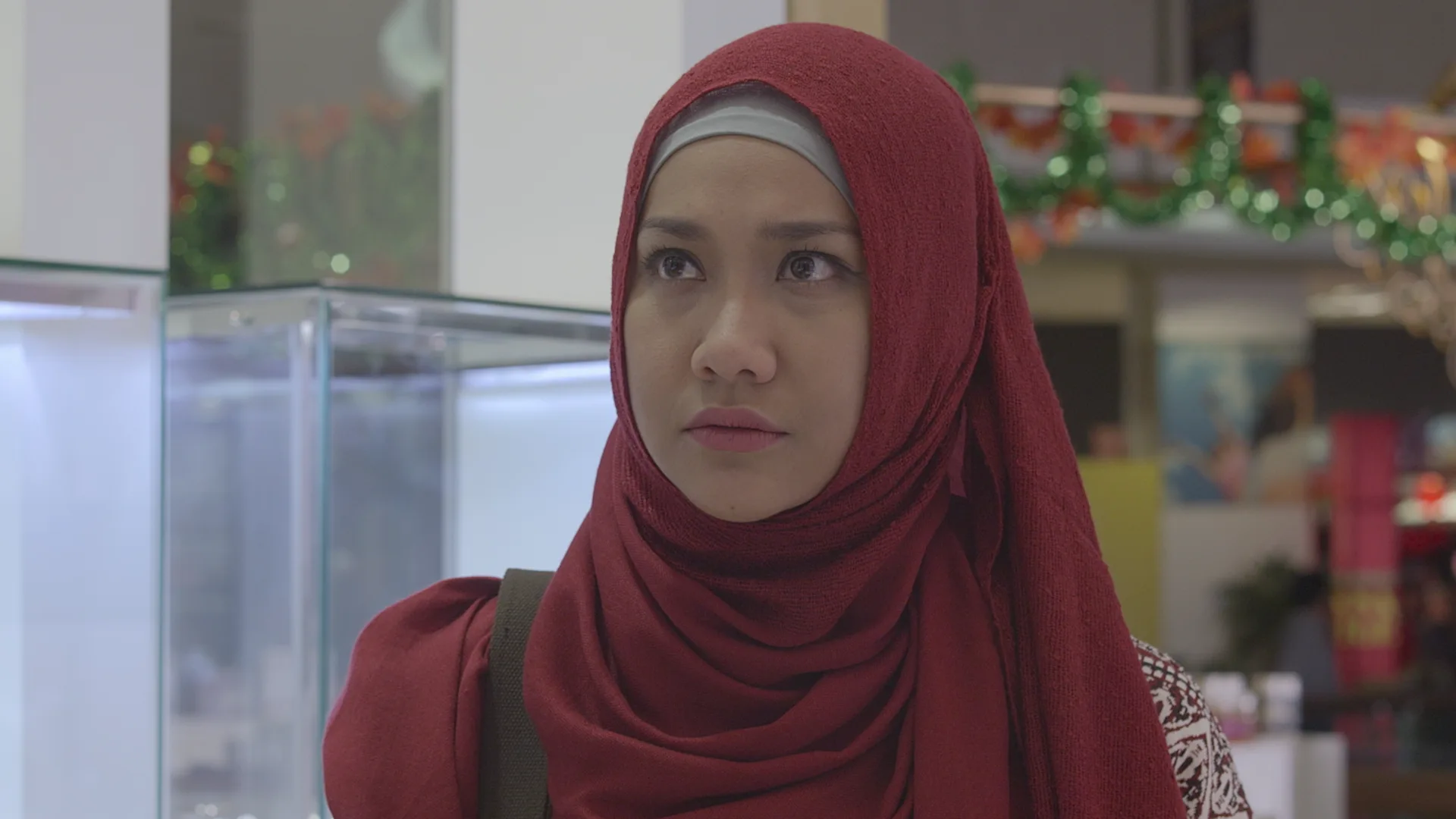 Jilbab Traveler: Love Sparks In Korea
