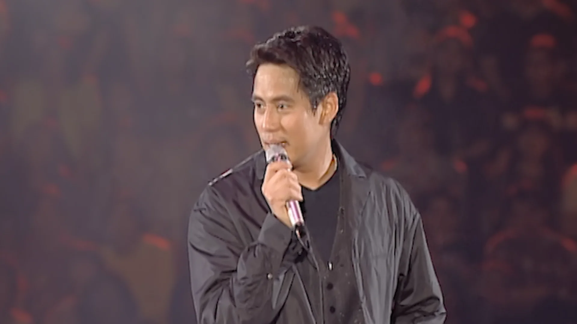 Bird Thongchai Concert #9/1999: Thongchai Special Service